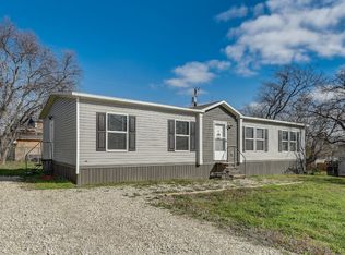 7070 Alcove St, Azle, TX 76020