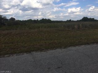 9034 E Castle Cir, Labelle, FL 33935