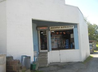 266 Buckeye Rd, Maidsville, WV 26541