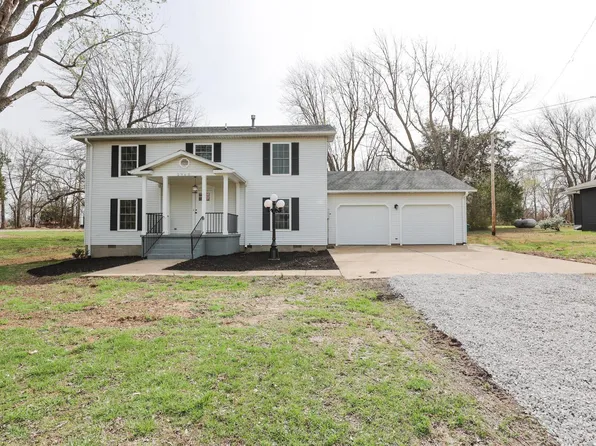 2960 Elliott Rd, West Paducah, KY 42086