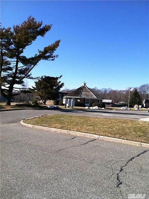 2nd image of 101 Sylvan Ave APT 82