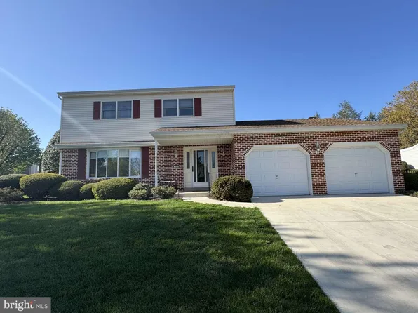 709 E Coover St, Mechanicsburg, PA 17055