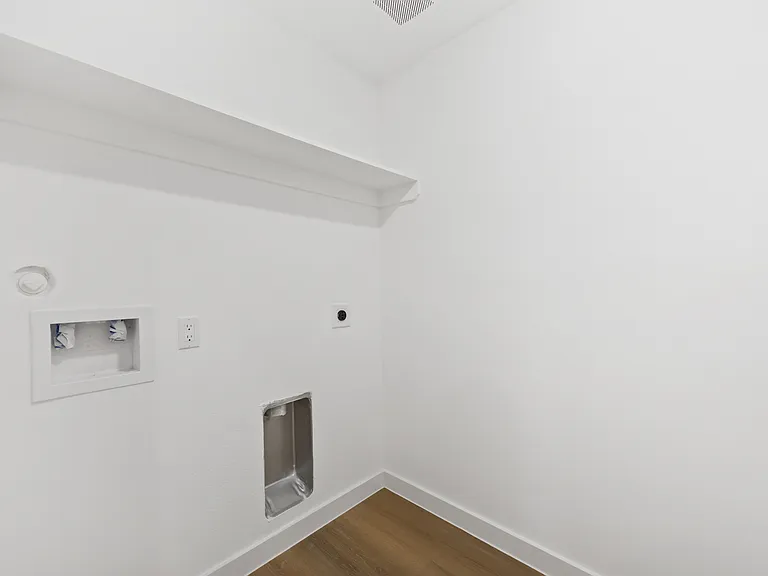 8118 De Priest St #A — Photo 16