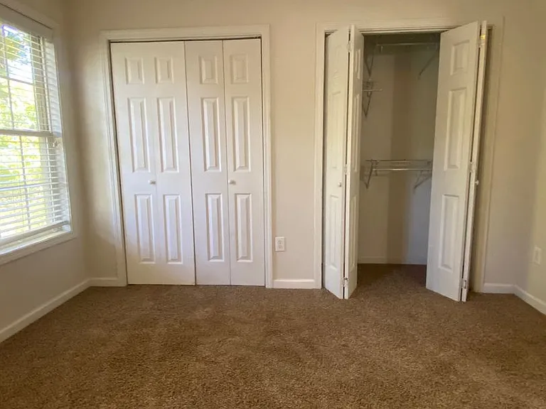 399 Wormwood Ln — Photo 10