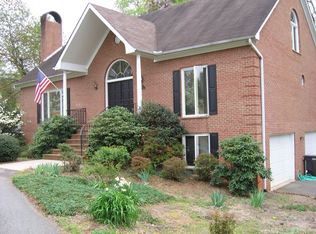 130 Milnor Pl, Winston Salem, NC 27104