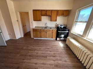 2690 S 10th St #A, Milwaukee, WI 53215