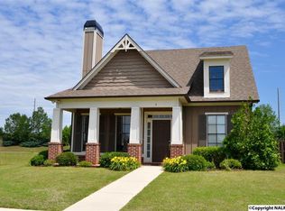 3 Desert Oak Ct, Huntsville, AL 35824