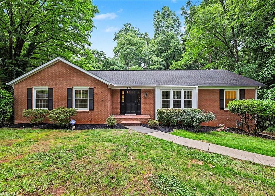 1st image of 5021 Eastwin Dr