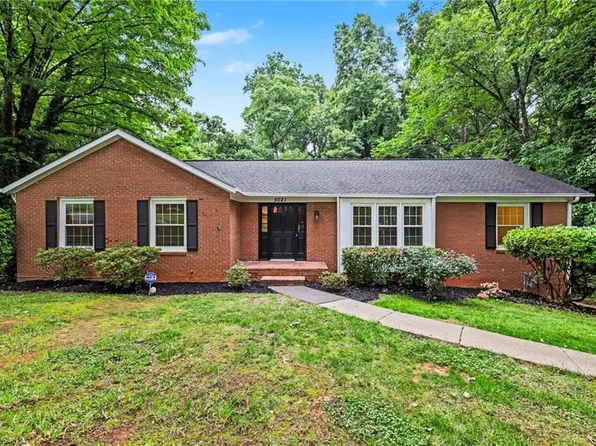 5021 Eastwin Dr, Winston Salem, NC 27104