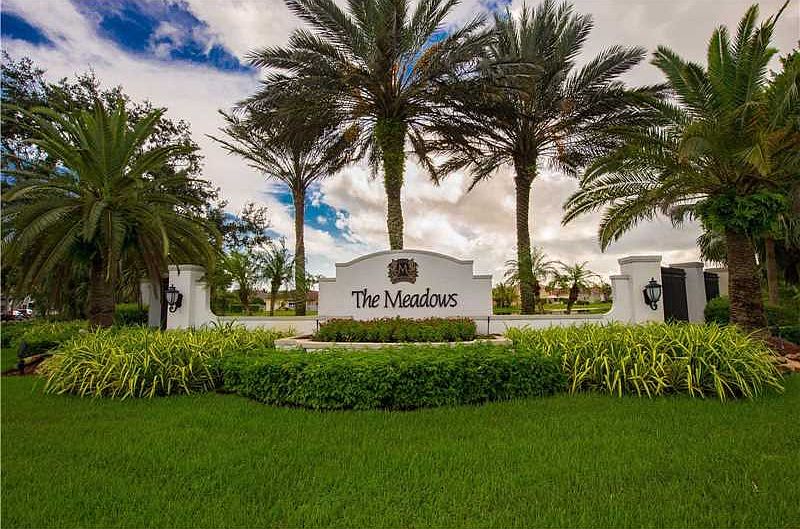 The lifestyle you're looking for w/an expansive backyard perfect for entertainment