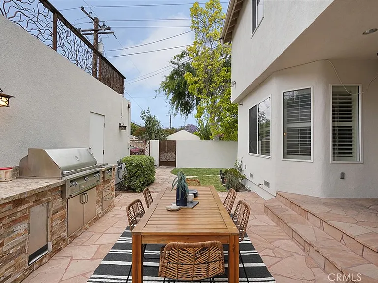 11060 Wagner St — Photo 27
