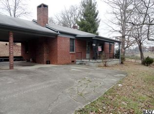 228 Holly St, Hudson, NC 28638