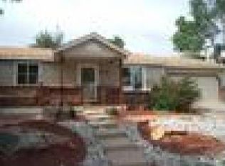 147 Paris Cir, Aurora, CO 80011