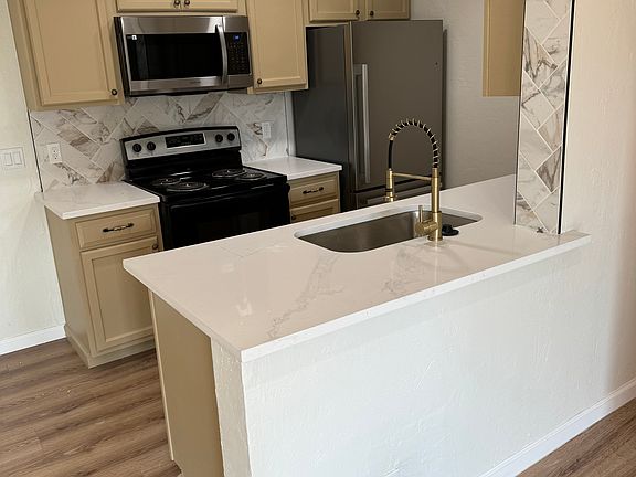 3rd image of 11415 Springhollow Rd APT 807