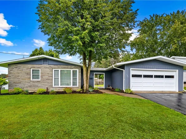 106 Colonial Dr, New Hartford, NY 13413