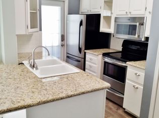 1620 Wellington Pl APT 202, Beaumont, TX 77706