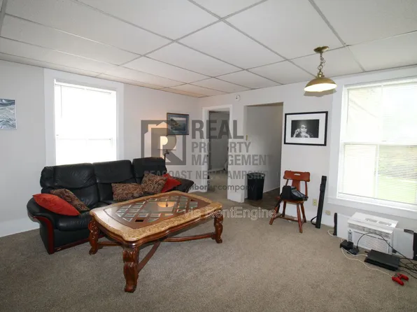 40 Grove St, Dover, NH