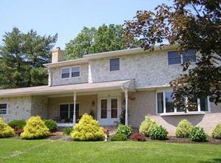 11 Grouse Way, North Brunswick, NJ 08902