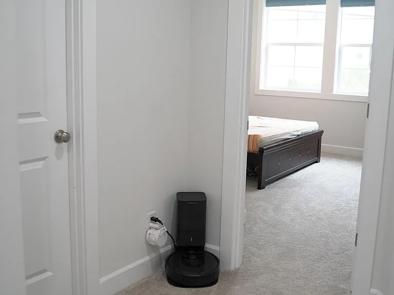 22300 SE 43rd Pl — Photo 21