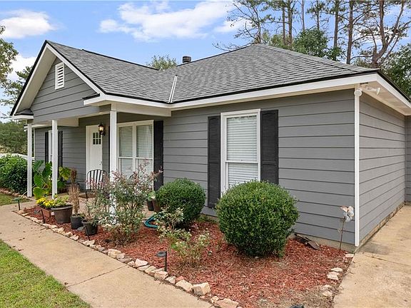 2nd image of 120 Lee Road 2067