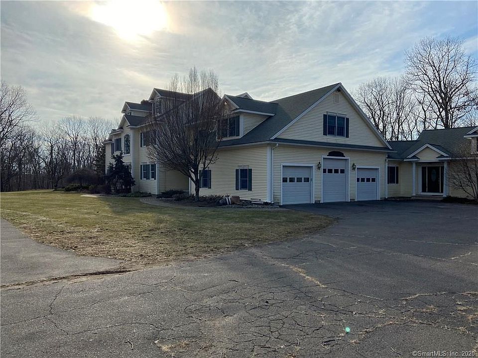 163 Crystal Lake Rd, Ellington, CT 06029 Zillow