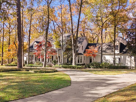3rd image of 3889 Brighton Creek Cir