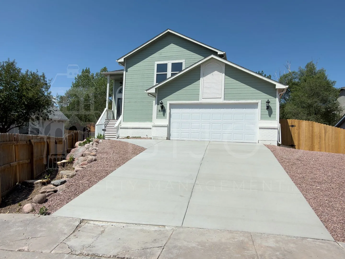 Crestview Acres Home — Photo 2