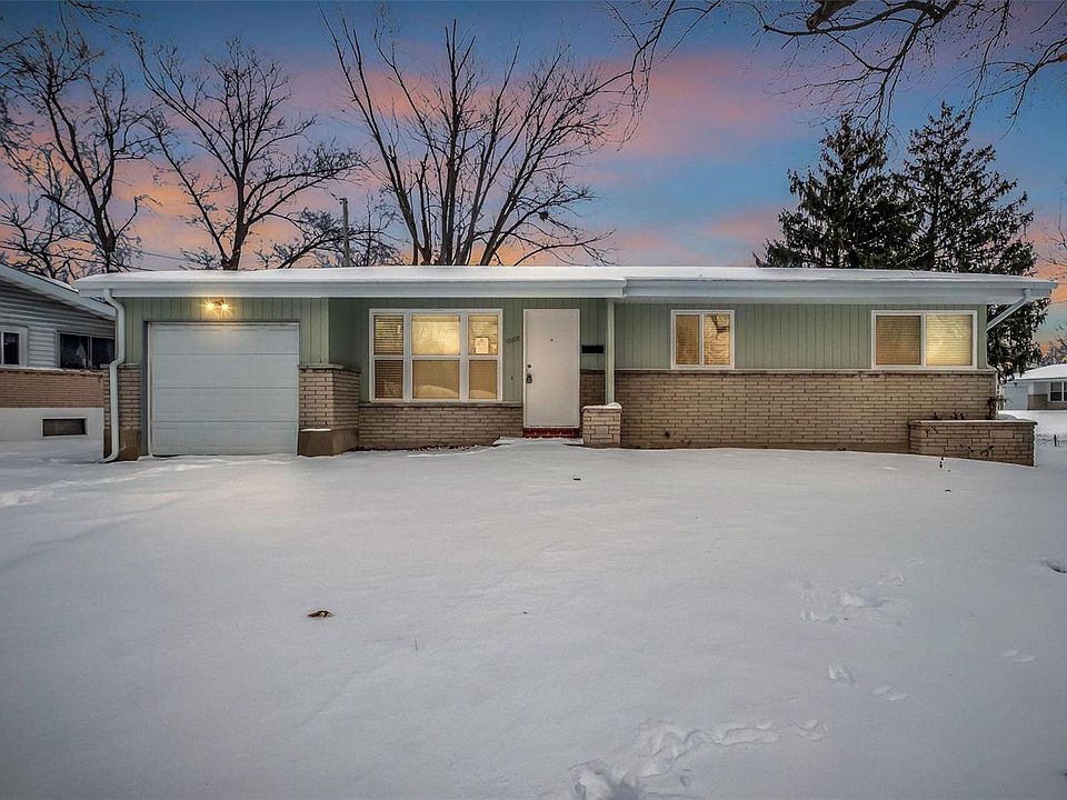 1st image of 10618 Landseer Dr