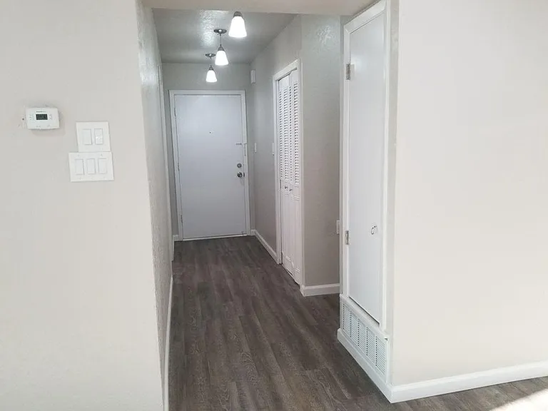 168 Barilla Pl #202-B — Photo 12