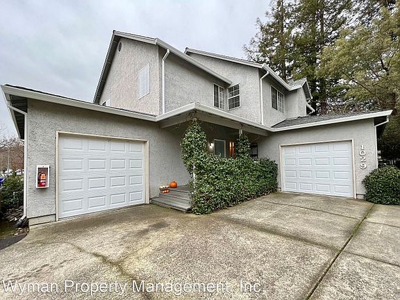 2nd image of 1027 Easum Dr