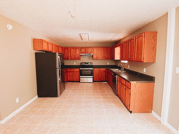 4th image of 206 Knollwood Dr