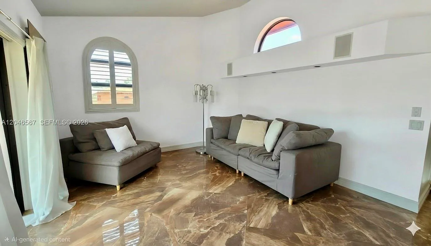4 bed, 5468 sqft, $8,000 — Photo 1