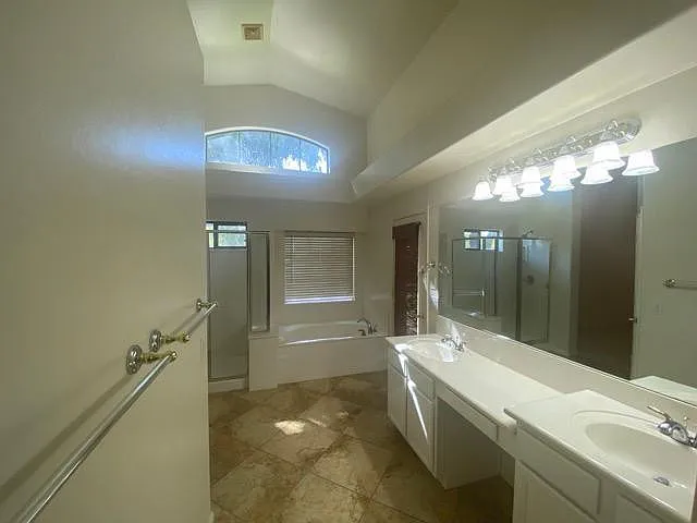 4240 S Kerby Way — Photo 11
