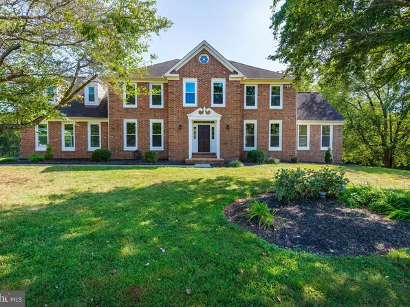 17501 Charity Ln, Germantown, MD 20874