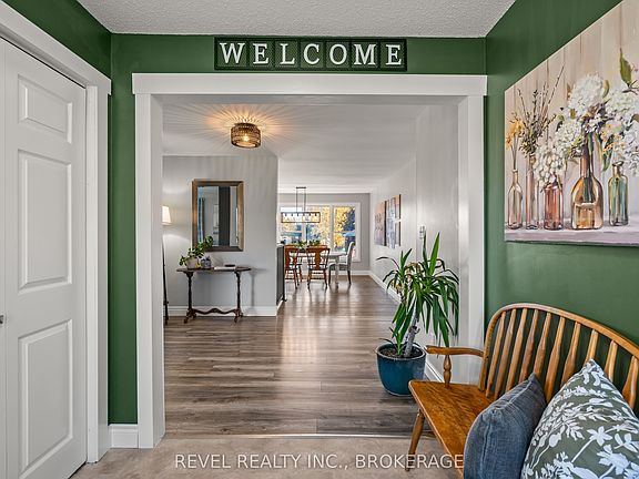 4th image of 2089 Sunbury Rd