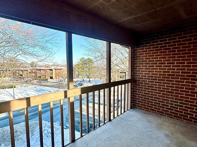 104 Turtle Creek Rd #9 — Photo 8