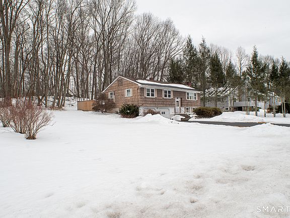 2nd image of 41 Longfellow Road