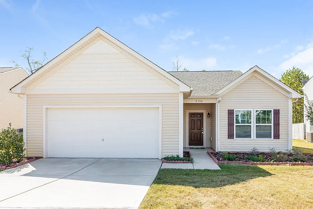 3 bed, 2.0 bath, 1681 sqft, $1,910 — Photo 1