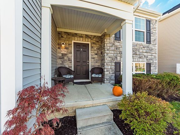 4th image of 8758 Hawks Grove Ct