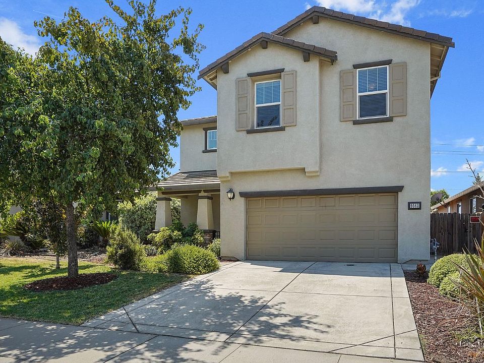 1st image of 9562 Blue Mountain Way