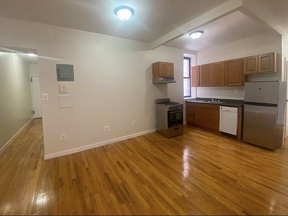 2nd image of 3449 Broadway #37A