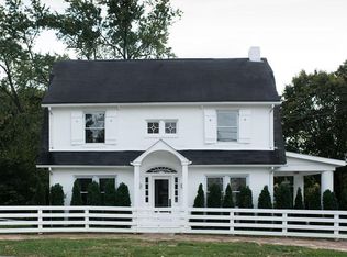 320 Johnston Rd, Pittsburgh, PA 15241