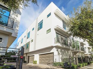 1004 California St #301, Houston, TX 77006