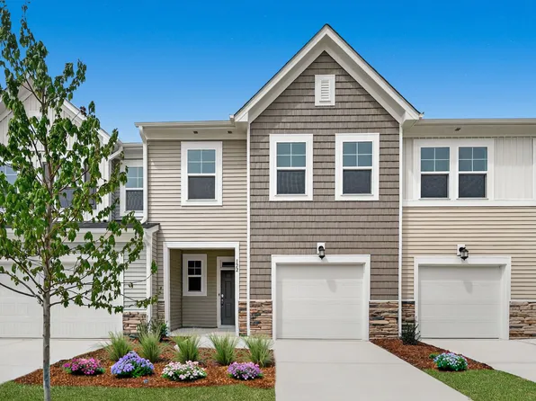 122 Tree Moss Ct, Rolesville, NC 27571