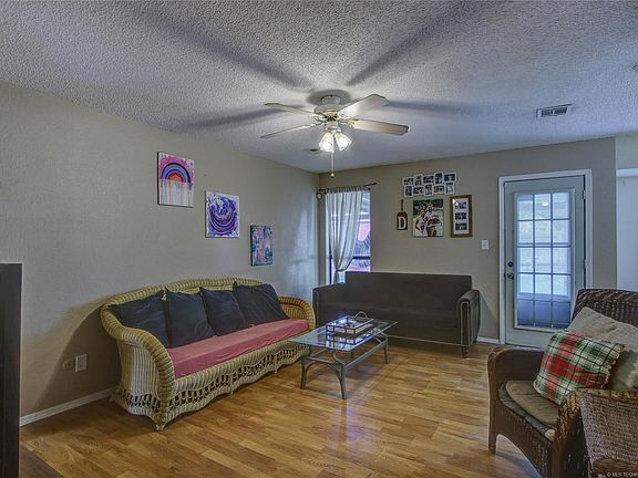 4th image of 442 W 149th Pl S