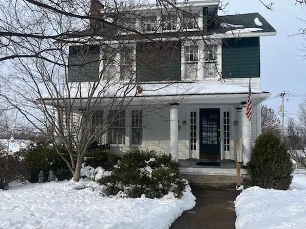 845 Saint Louis Ave, Zanesville, OH 43701