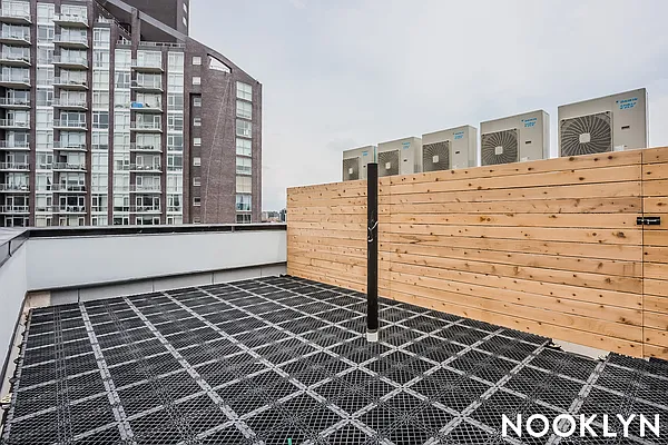 Rented by Nooklyn NYC LLC | media 154