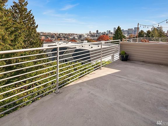 5th image of 1308 6th Ave N APT 302