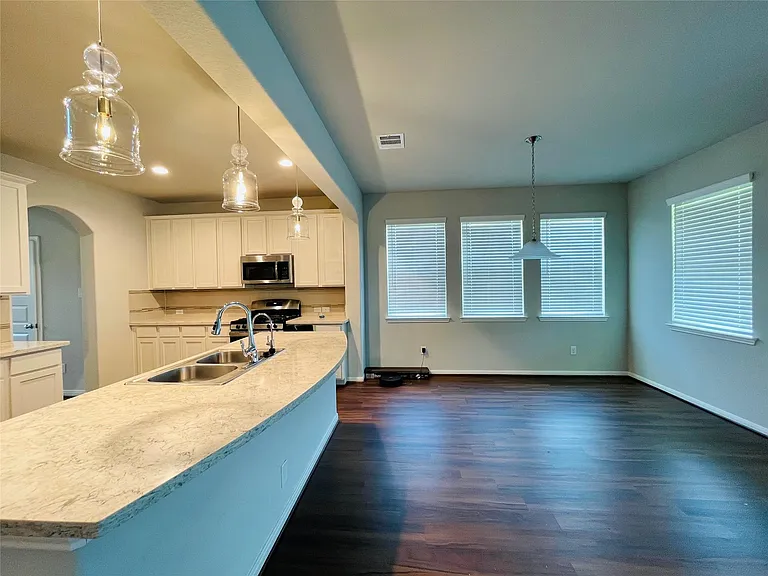 3119 Presley Jane Ct — Photo 8