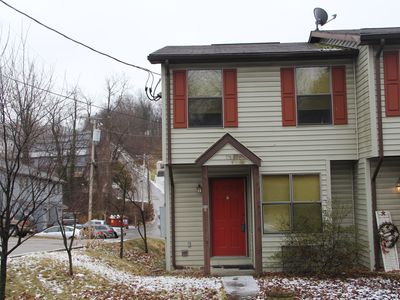 928 Stewart St, Morgantown, WV, 26505